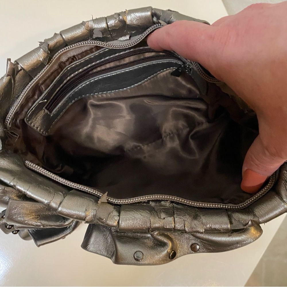 Metallic Silver Ruffled Shoulder Bag - Picture 4 of 10